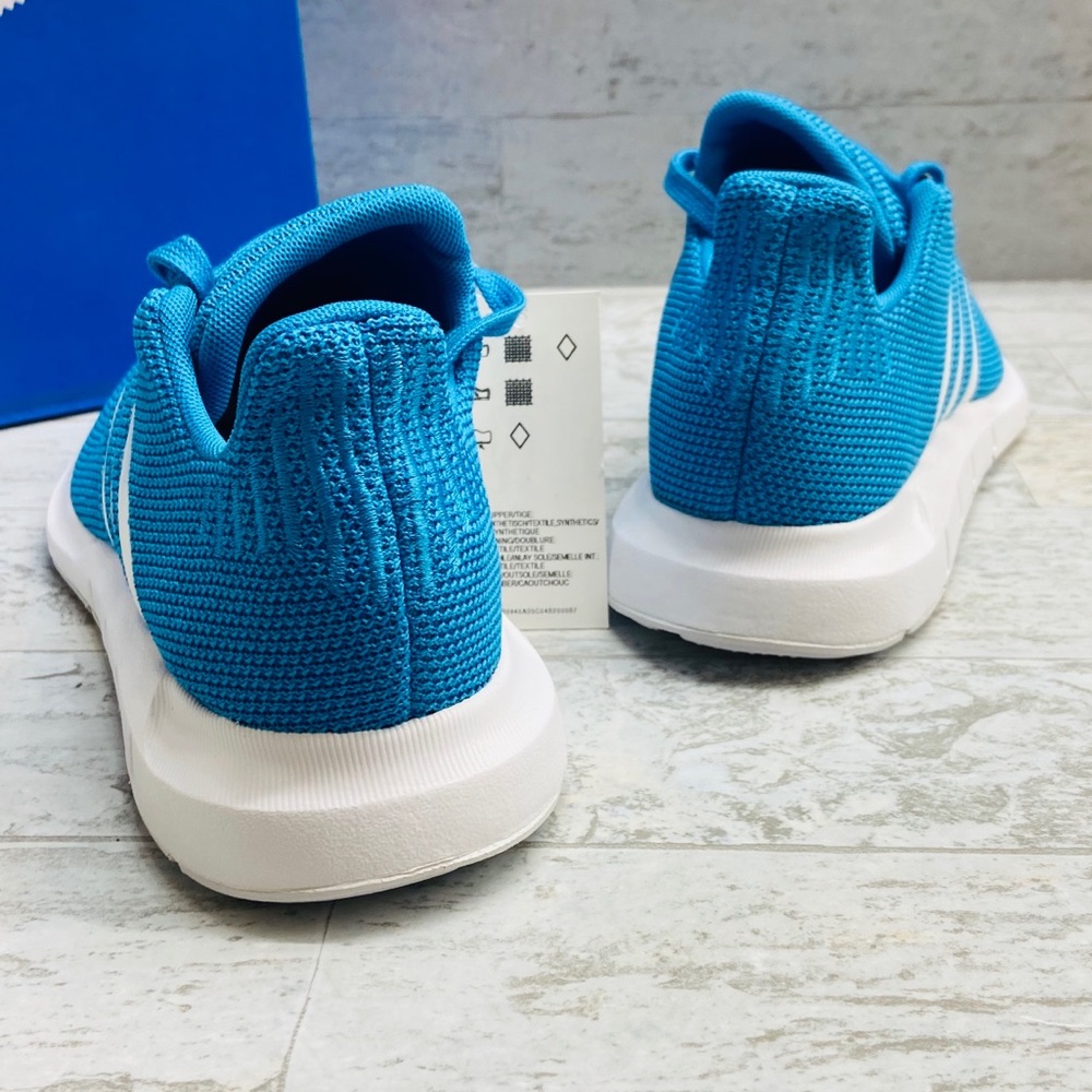 Adidas Swift Run unisex kids running shoes - Picture 6 of 7